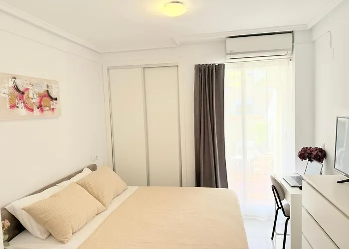 Two- Story Apartment Near The Sea 5 Minutes