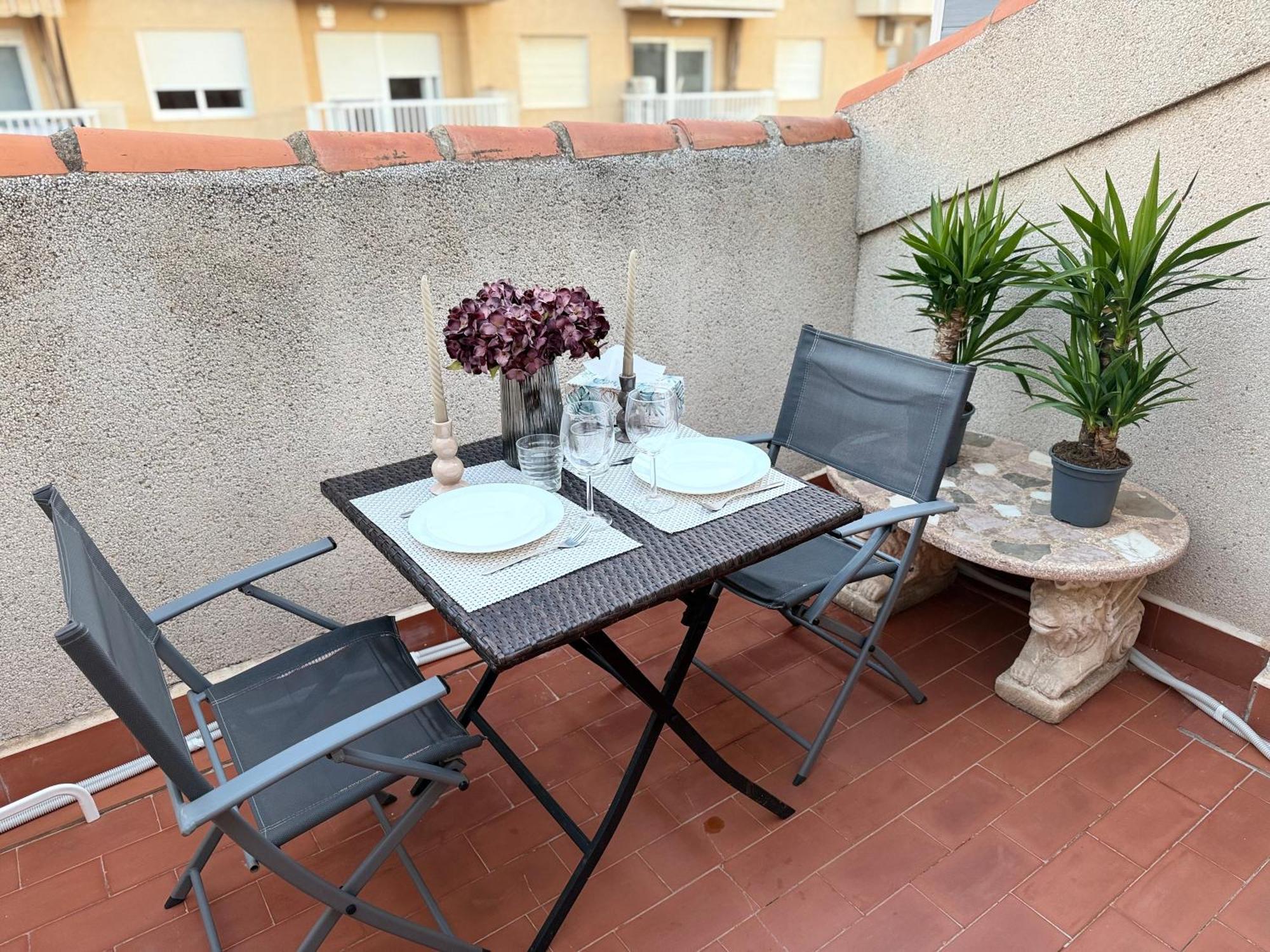 Apartment Two- Story Near The Sea 5 Minutes *